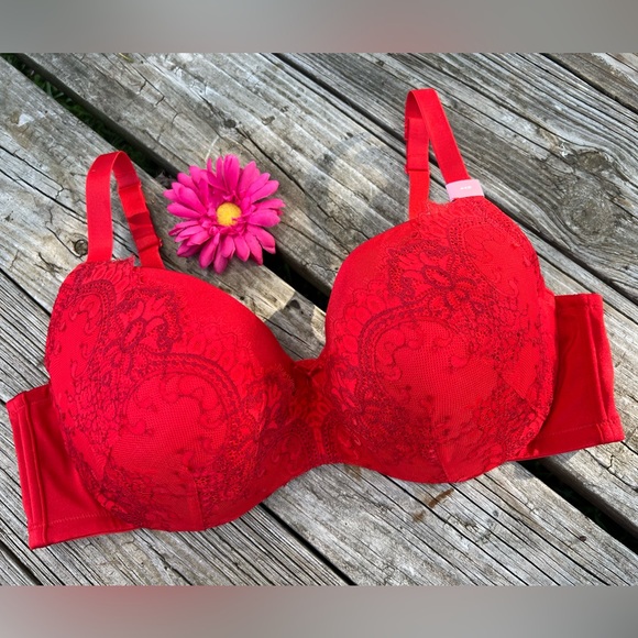 Cacique Lane Bryant NWT Cherry Red Smooth Balconette Bra 44D - Picture 1 of 8